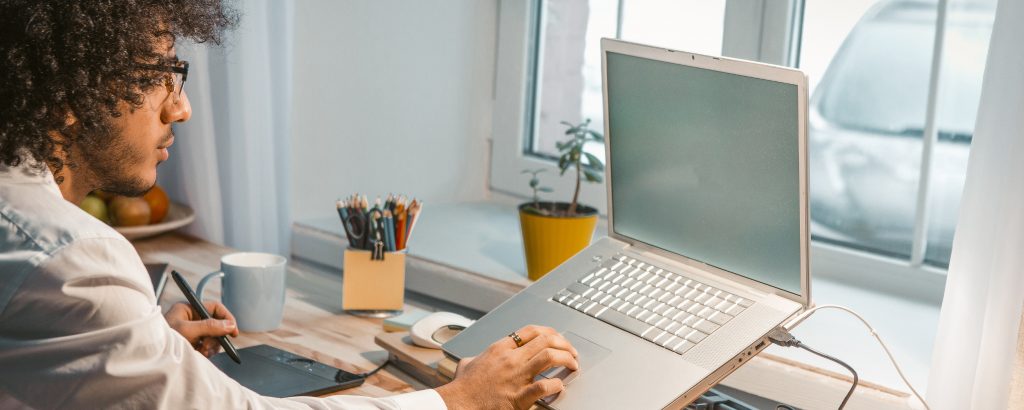 Hybrid or remote worker in a home office