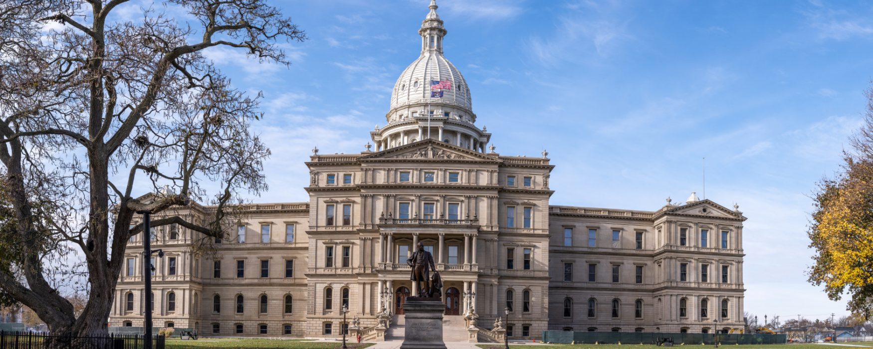 Image of Michigan's capitol building in Lansing