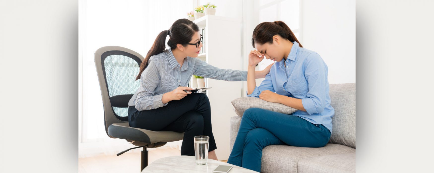 Image of two people displaying psychological safety