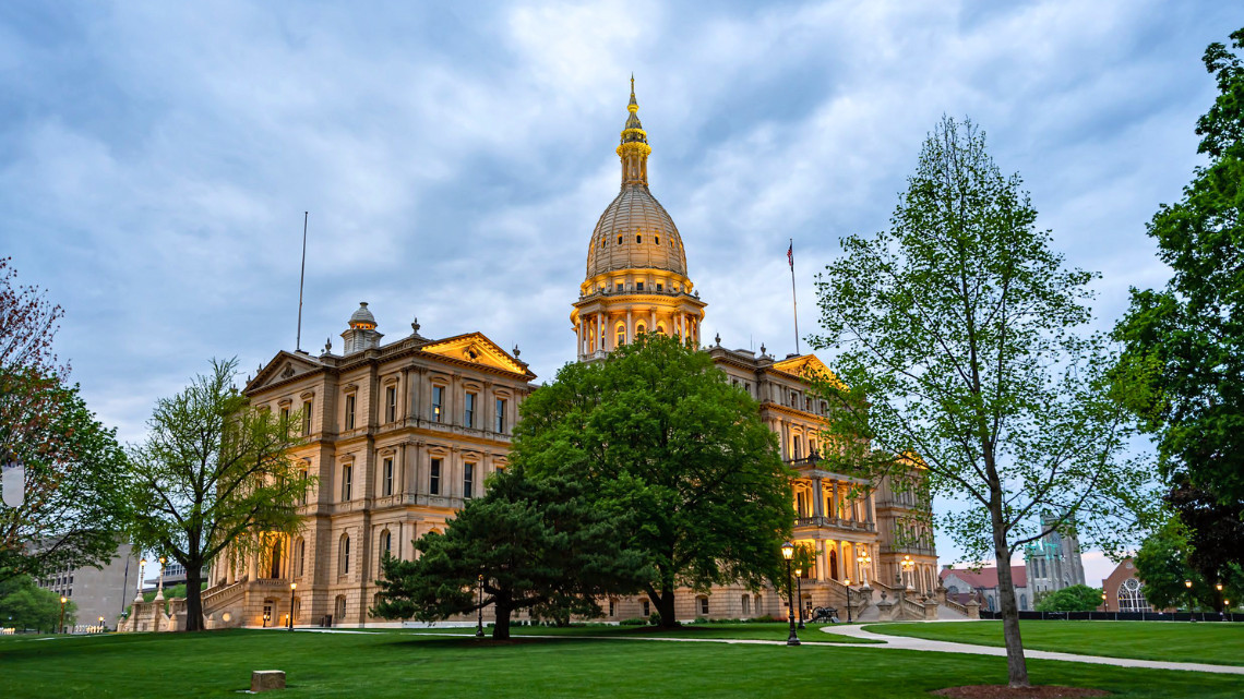 lansing, michigan capital building placeholder for article on budget