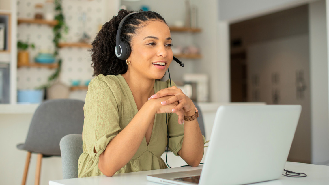 person selling smart by making cold calls