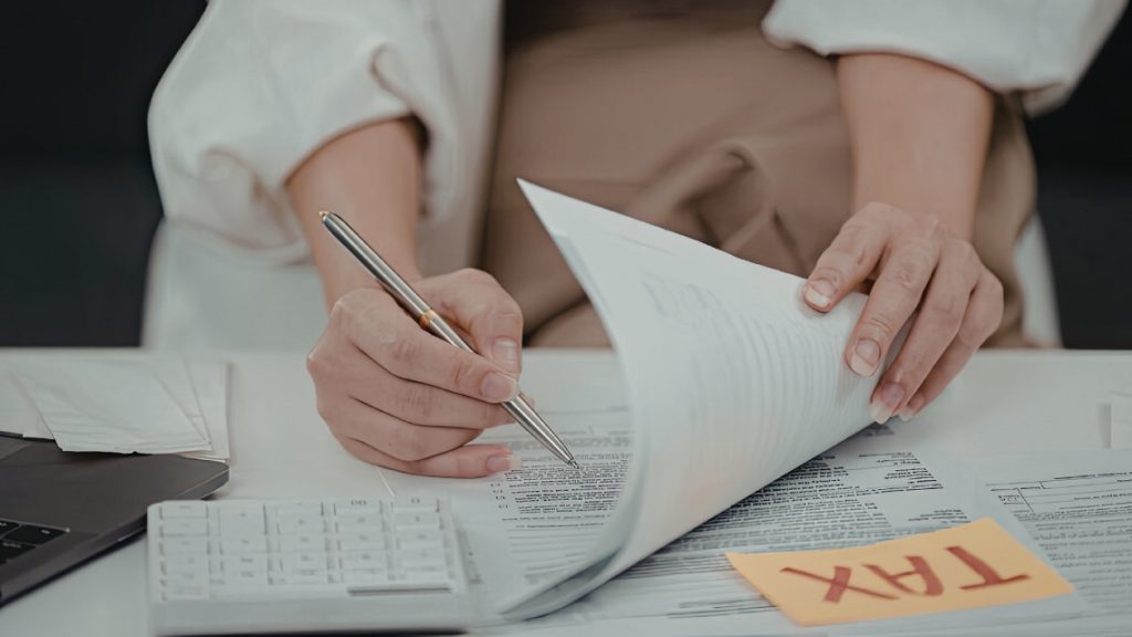 Placeholder for articles on compliance deadlines.